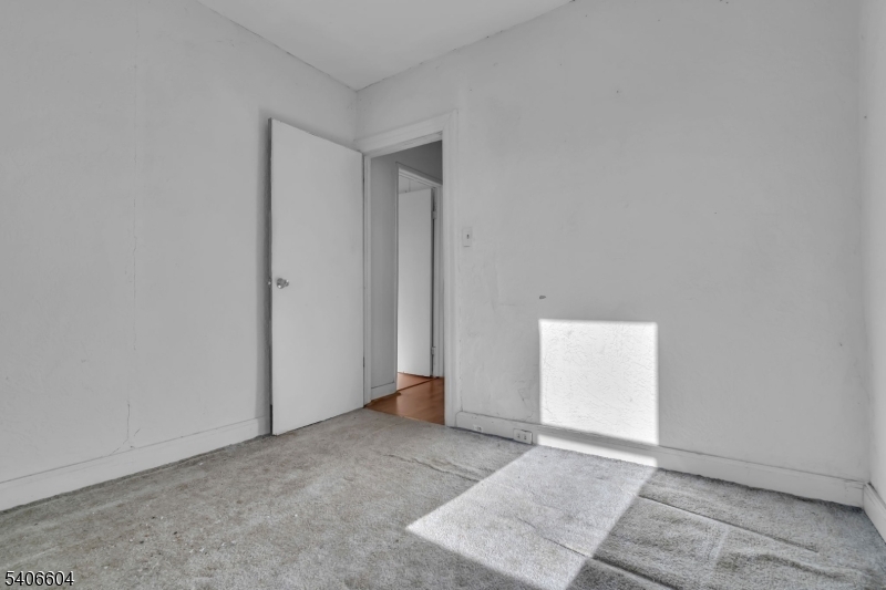 72 Allentown Road Parsippany, NJ 07054 - Photo 13 of 15