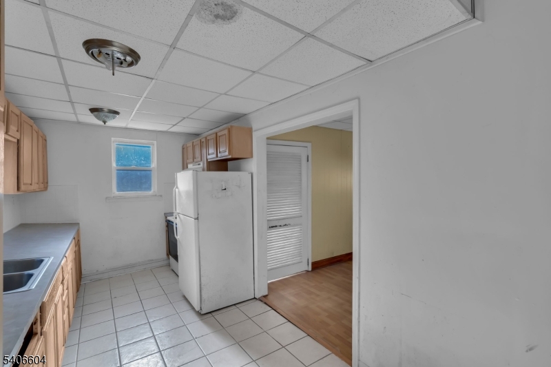 72 Allentown Road Parsippany, NJ 07054 - Photo 5 of 15