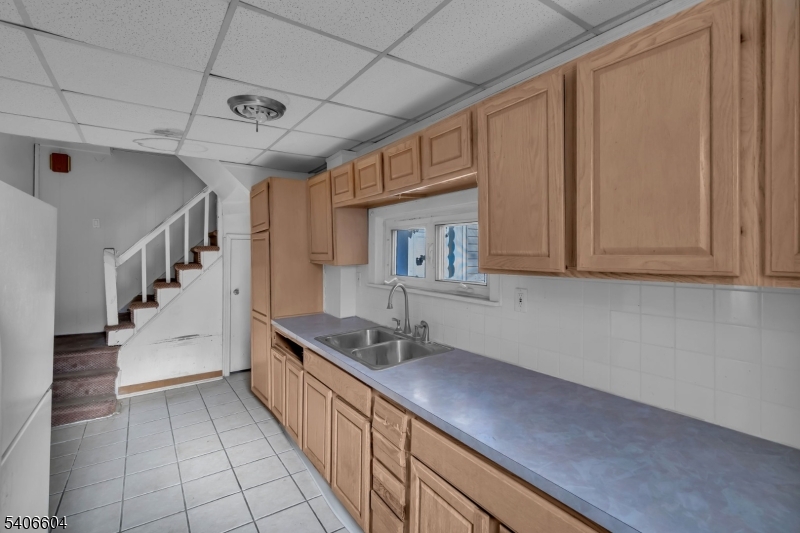 72 Allentown Road Parsippany, NJ 07054 - Photo 6 of 15