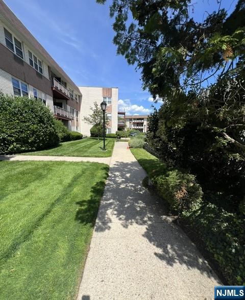 1111 River Road, Unit C8 Edgewater, NJ 07020 - Photo 16 of 17