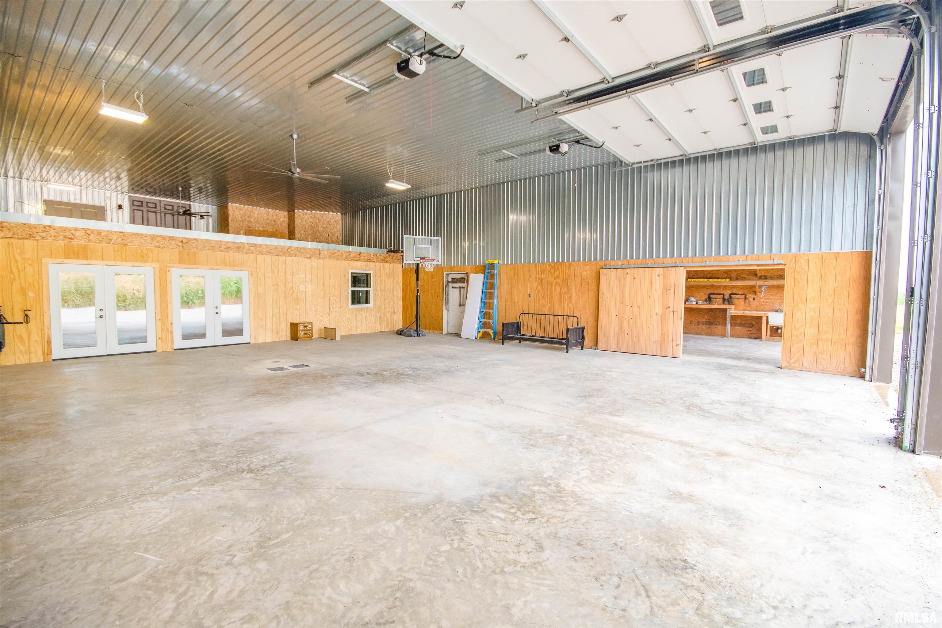 2047 Mills Cart Road Salem, IL 62881 - Photo 5 of 47 Gallery Image 5