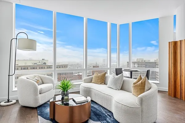$1,689,000 | 40 Trinity Place, Unit 1608, Boston, MA 02116