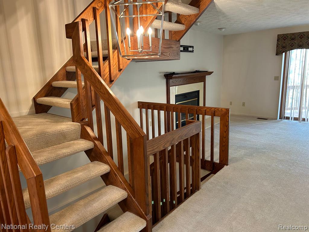 6572 Ridgeview Drive Clarkston, MI 48346 - Photo 9 of 25