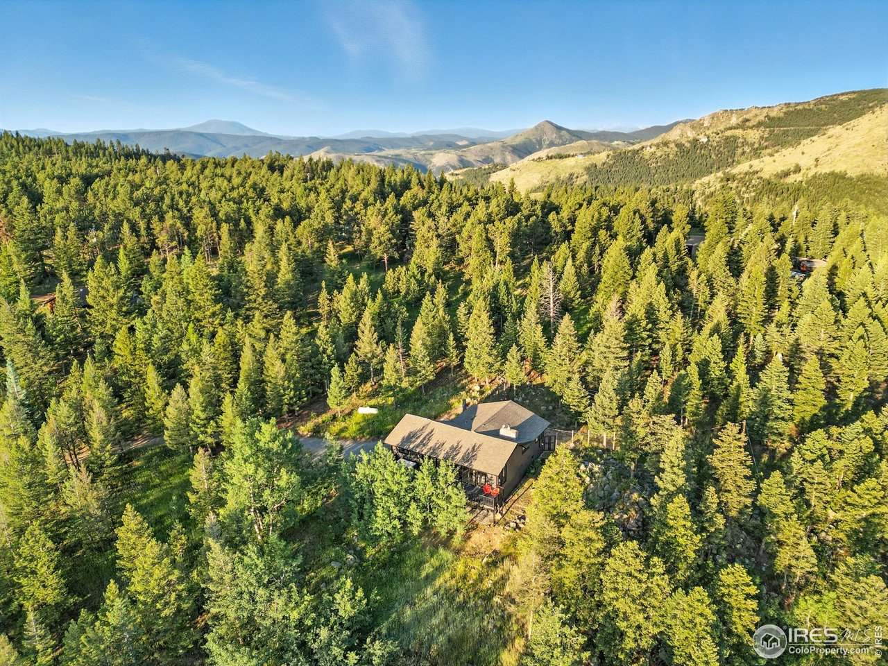 1575 Deer Trail Road Boulder, CO 80302 - Photo 32 of 39 a view of a city