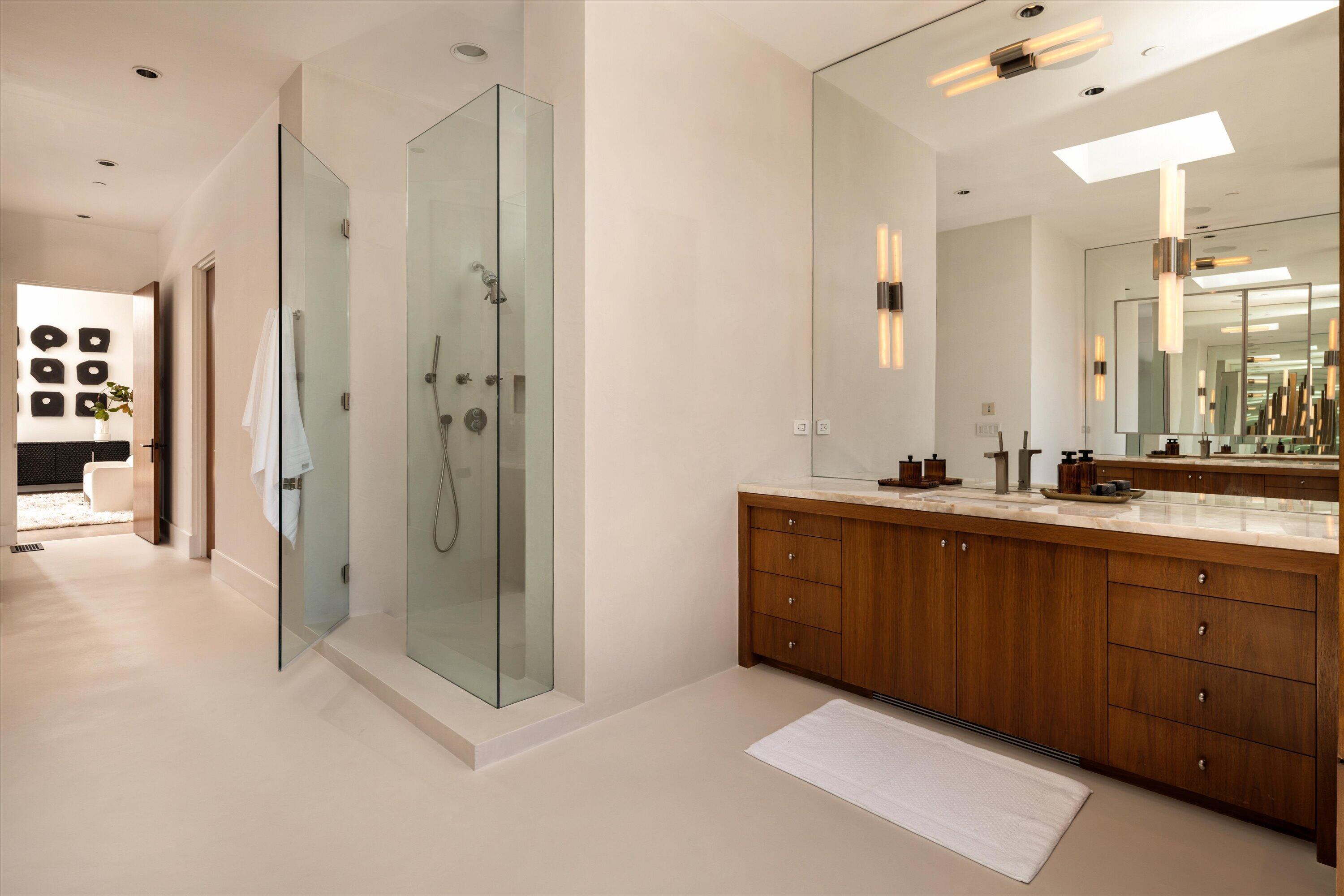 356 Woodley Road Montecito, CA 93108 - Photo 31 of 68 31-BATH 1 356 Woodley Rd - 31