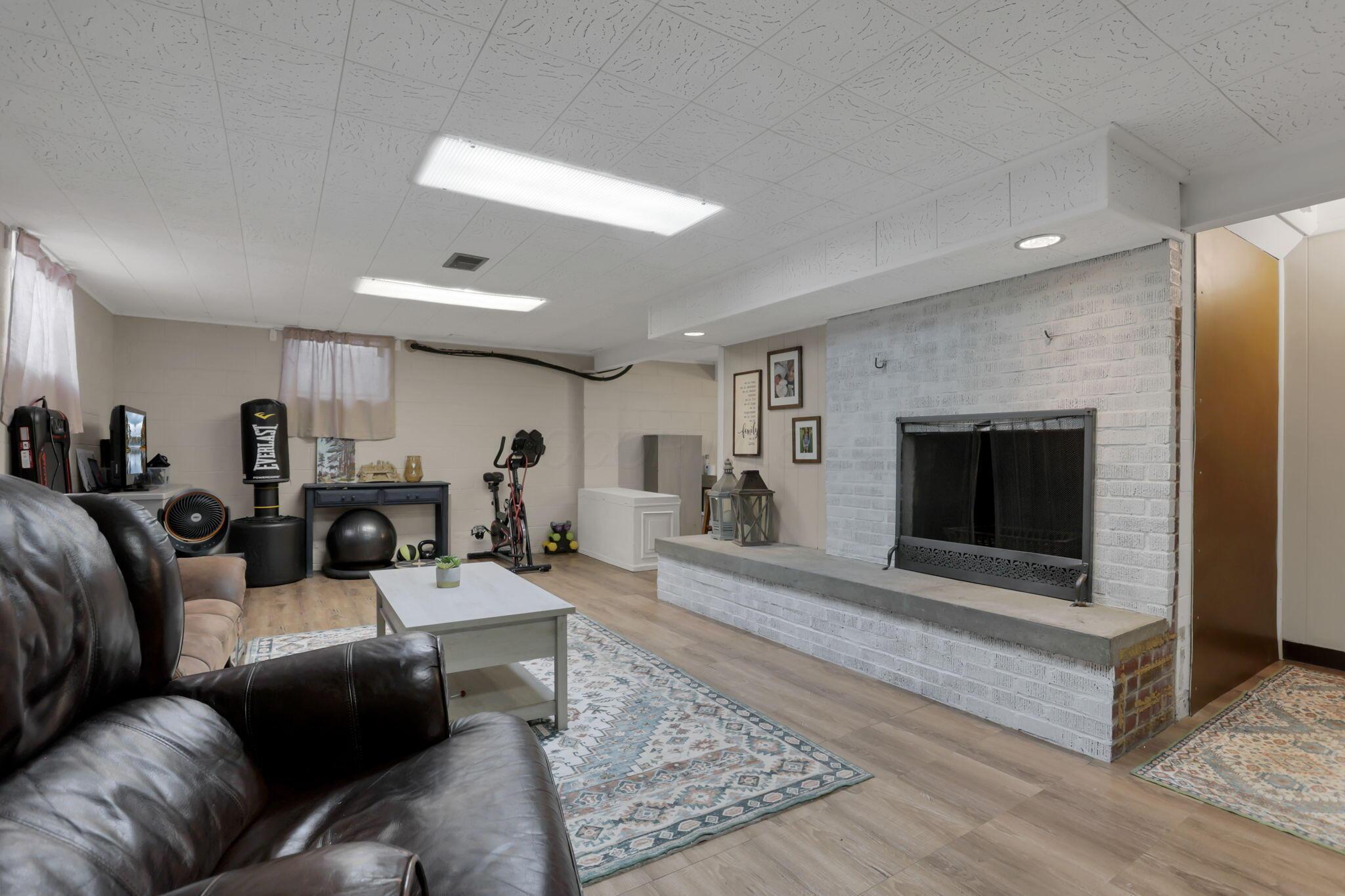 535 Murnan Road Galloway, OH 43119 - Photo 32 of 57 41-web-or-mls-LO5A9840