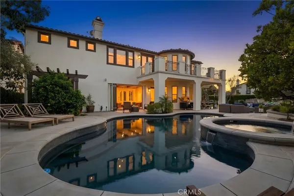 $3,750,000 | 8 Calle Angelitos, San Clemente, CA 92673
