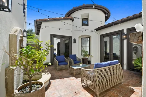 $3,750,000 | 8 Calle Angelitos, San Clemente, CA 92673