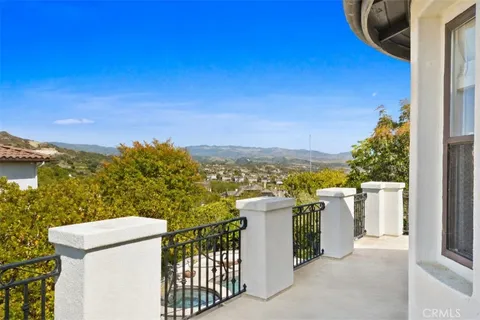 $3,750,000 | 8 Calle Angelitos, San Clemente, CA 92673