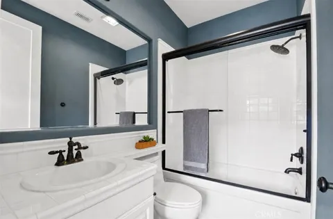 $3,750,000 | 8 Calle Angelitos, San Clemente, CA 92673