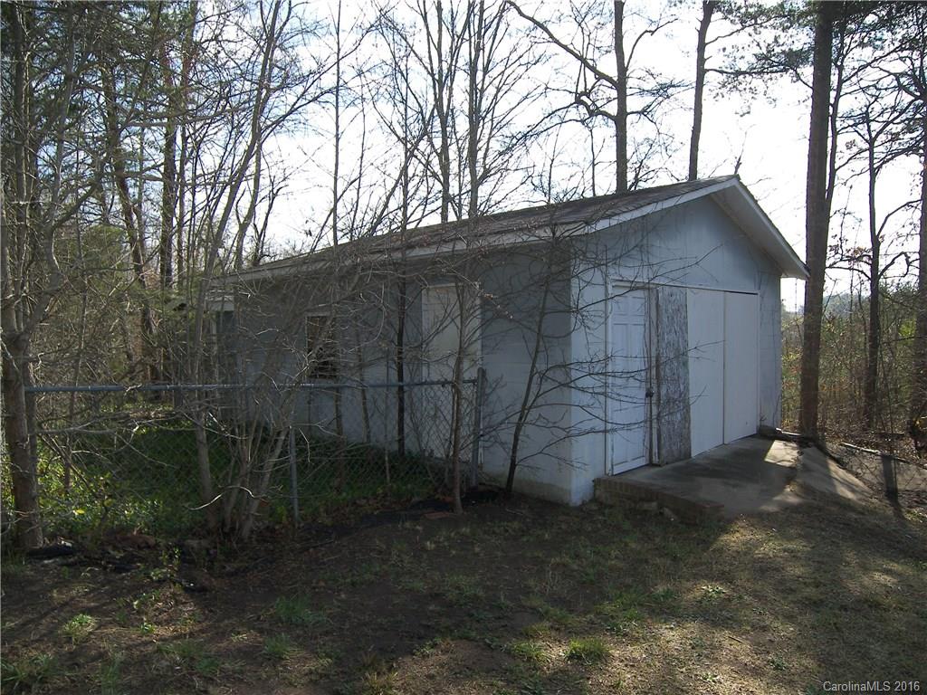 2248 Hart Road Charlotte, NC 28214 - Photo 17 of 20 Gallery Image 17