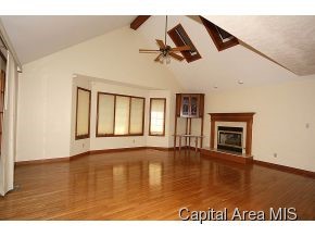 2316 Peppermill Springfield, IL 62712 - Photo 8 of 24