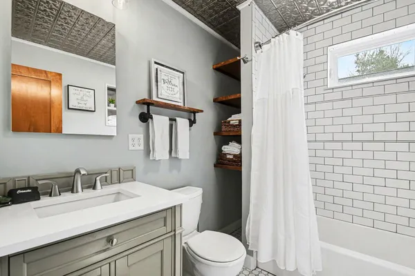 $424,900 | 7241 101st Avenue, South Haven, MI 49090