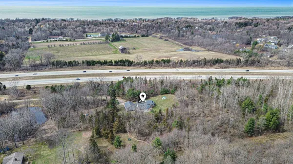 $424,900 | 7241 101st Avenue, South Haven, MI 49090