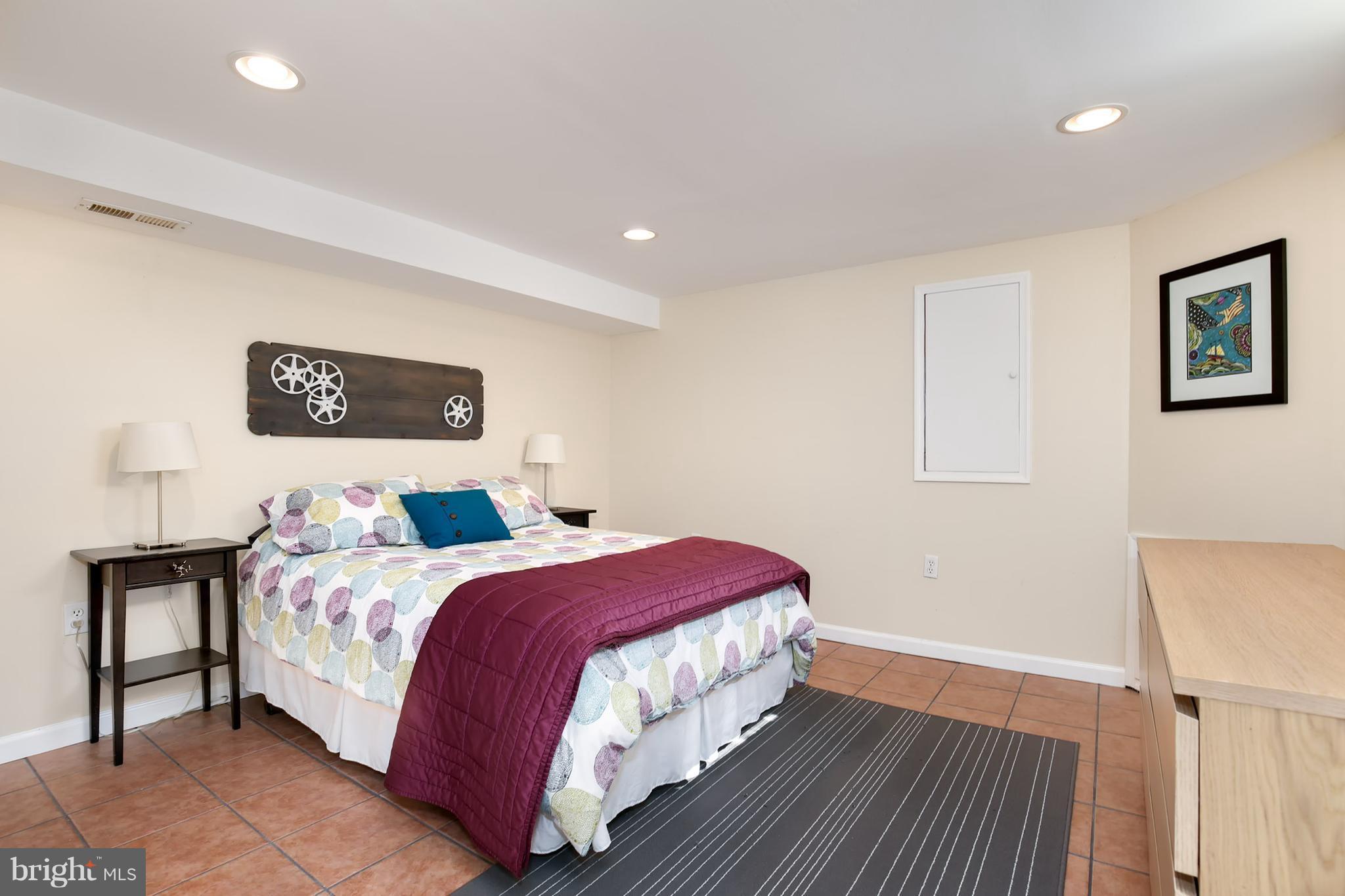 10919 Horde Street Silver Spring, MD 20902 - Photo 26 of 28 Bedroom