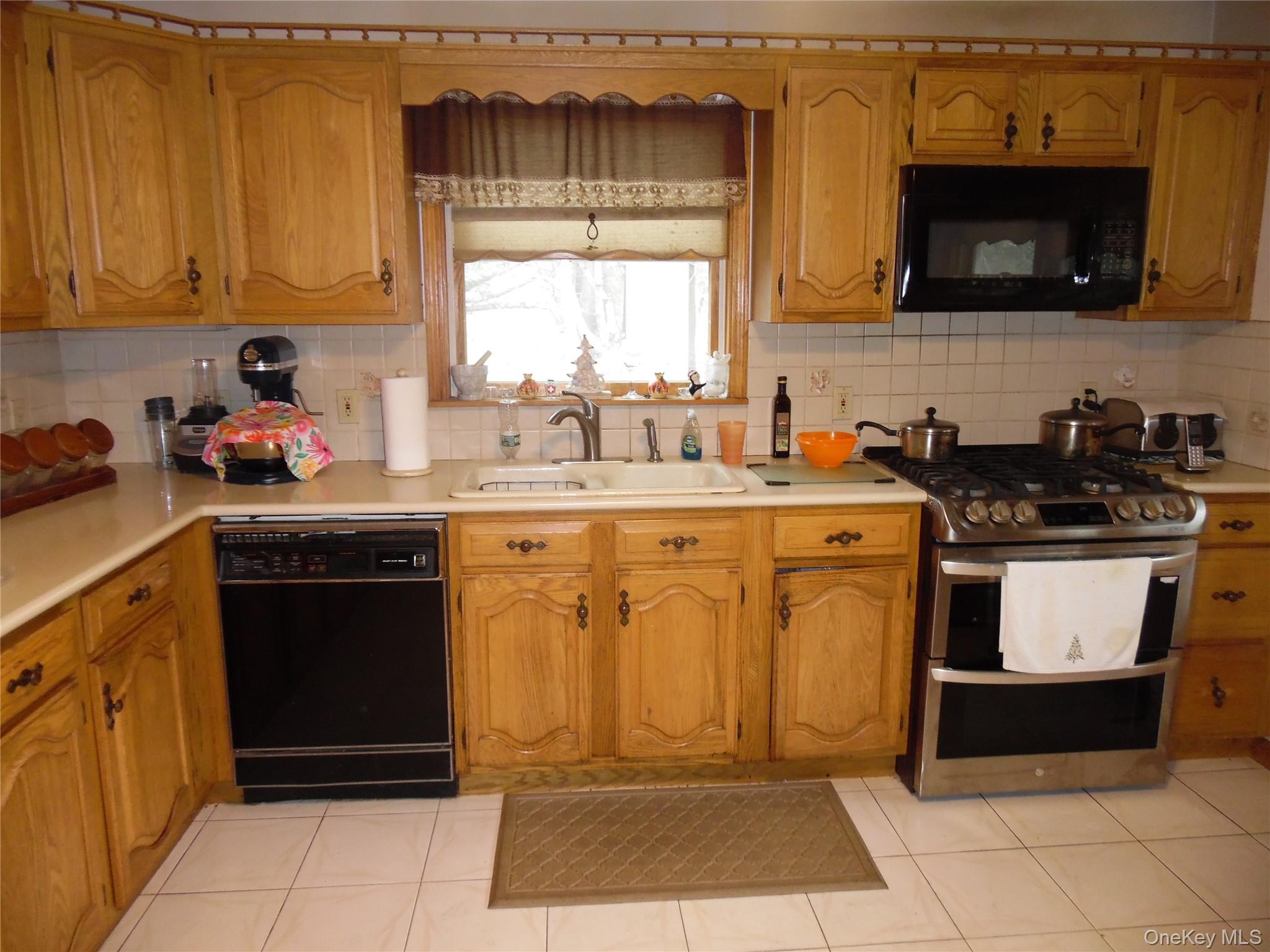 176 Post Hill Road Mountain Dale, NY 12763 - Photo 6 of 34