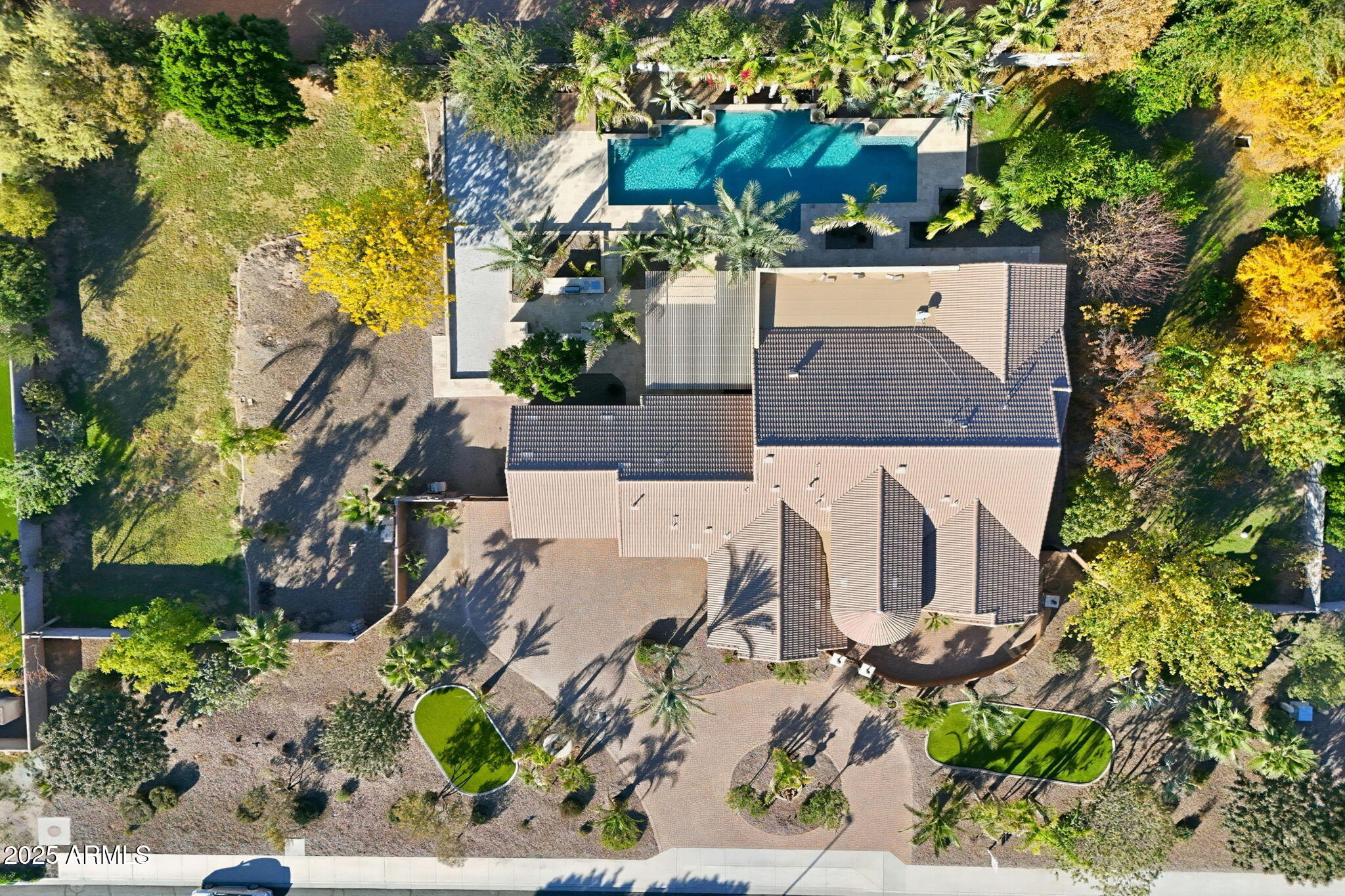 2218 East Brooks Farm Road Gilbert, AZ 85298 - Photo 5 of 55 Ariel View