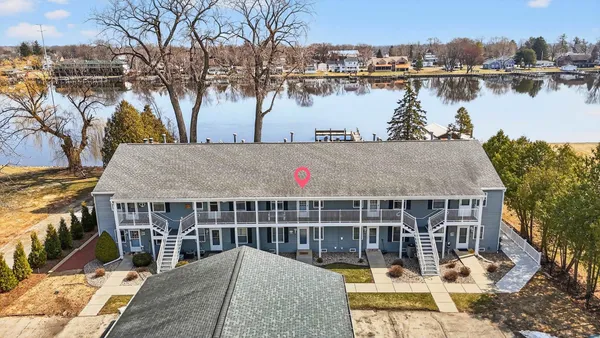 $349,900 | 247 South 1st Street, Winneconne, WI 54986