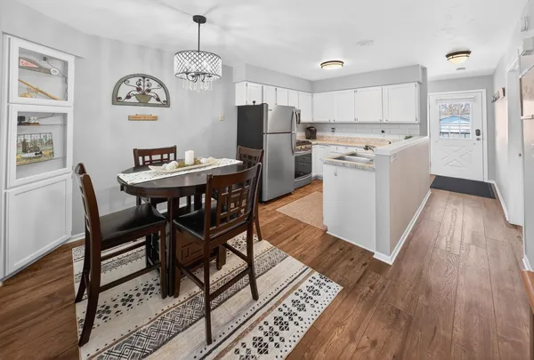 $349,900 | 247 South 1st Street, Winneconne, WI 54986