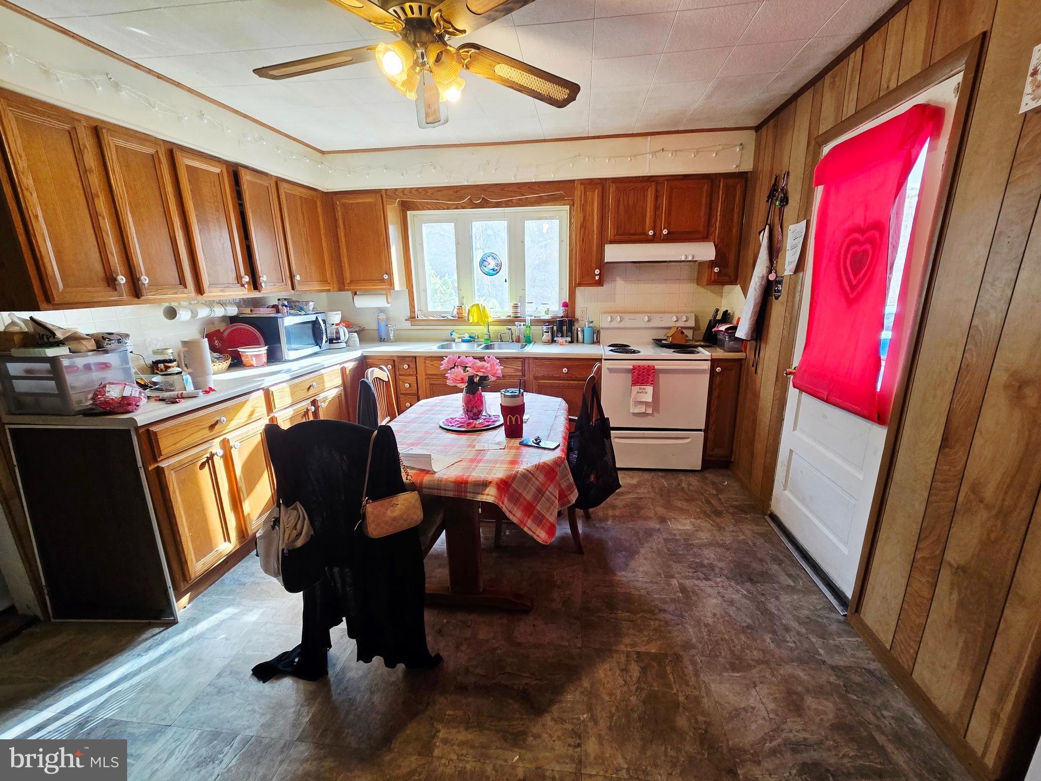 13925 Spruce Springs Road Southwest Cumberland, MD 21502 - Photo 2 of 18