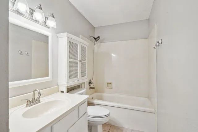 $1,400 | 1635 Newport Place, Kenner, LA 70065