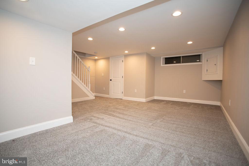 1802 Northbourne Road Baltimore, MD 21239 - Photo 40 of 45