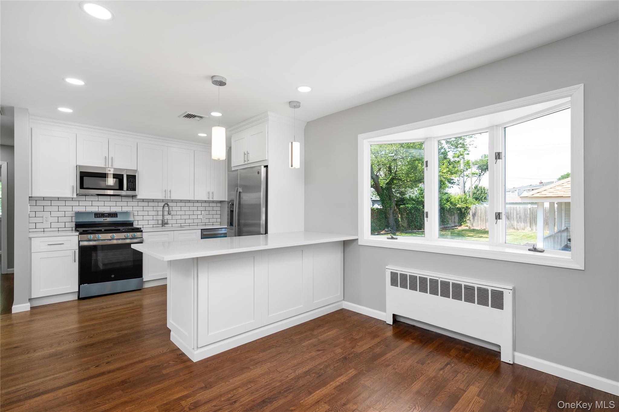 258 Gilling Road Seaford, NY 11783 - Photo 6 of 23