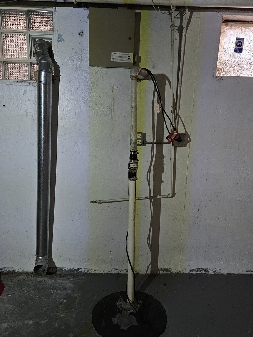 2105 171st Street Hazel Crest, IL 60429 - Photo 11 of 11 a view of water heater room