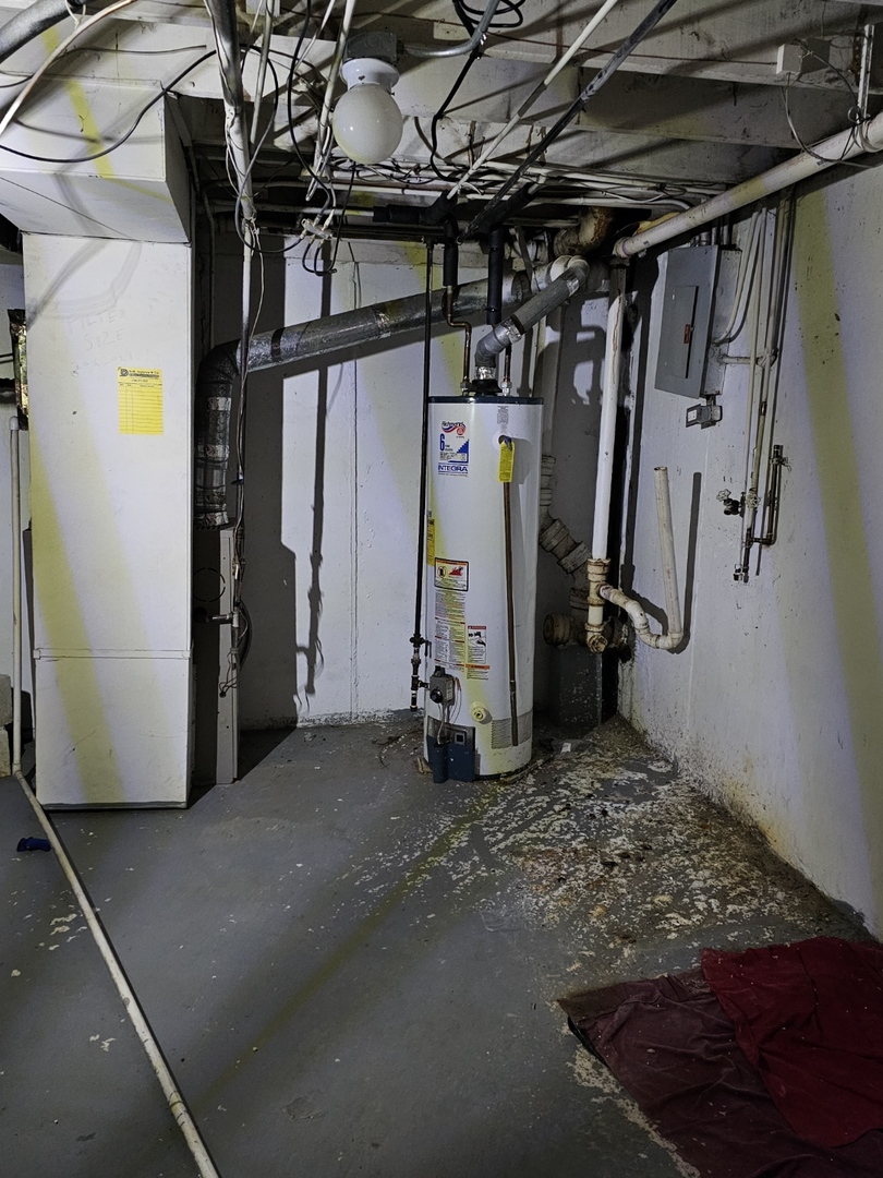 2105 171st Street Hazel Crest, IL 60429 - Photo 10 of 11 a view of a room with wooden floor