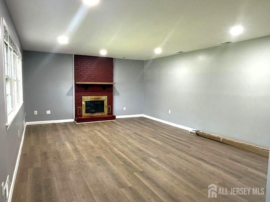434 Plainfield Road Edison, NJ 08820 - Photo 7 of 33
