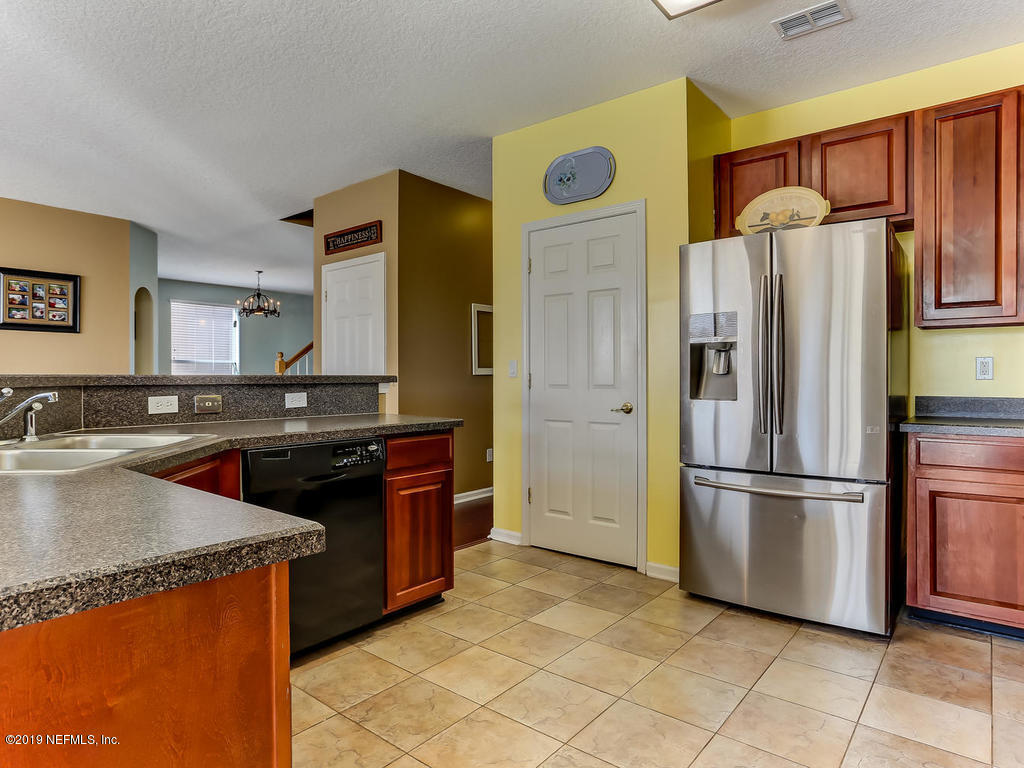 910 East Red House Branch Road St. Augustine, FL 32084 - Photo 21 of 54 910 E Red House Branch Rd St-024-32-Kitc