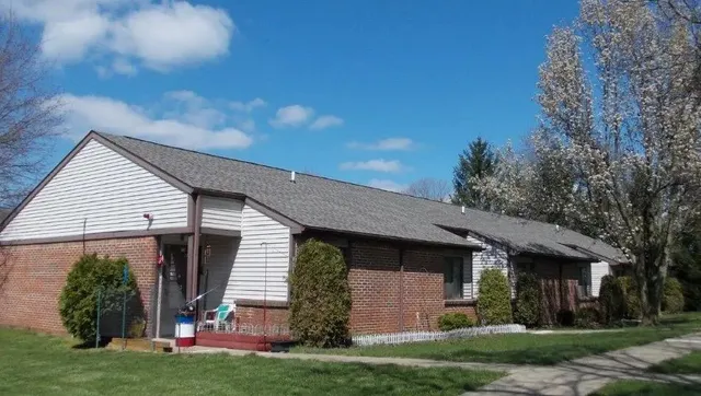 $585 | 366 South Railroad Street, Other, OH 44637