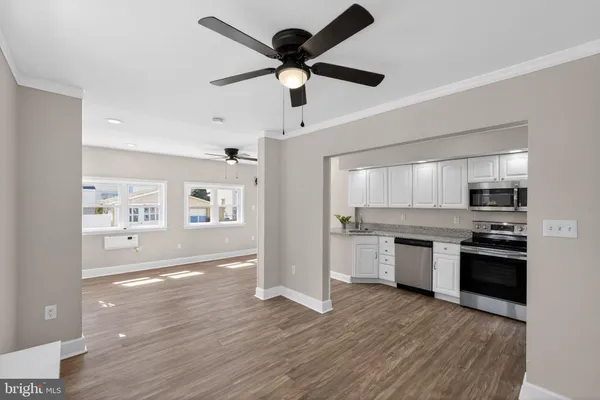 $299,900 | 1500 Evans Avenue, Prospect Park, PA 19076