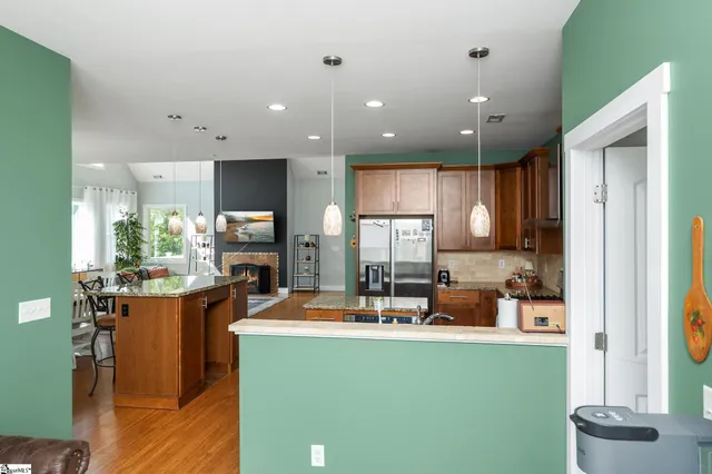 $750,000 | 842 Dunklin Bridge Road, Fountain Inn, SC 29644