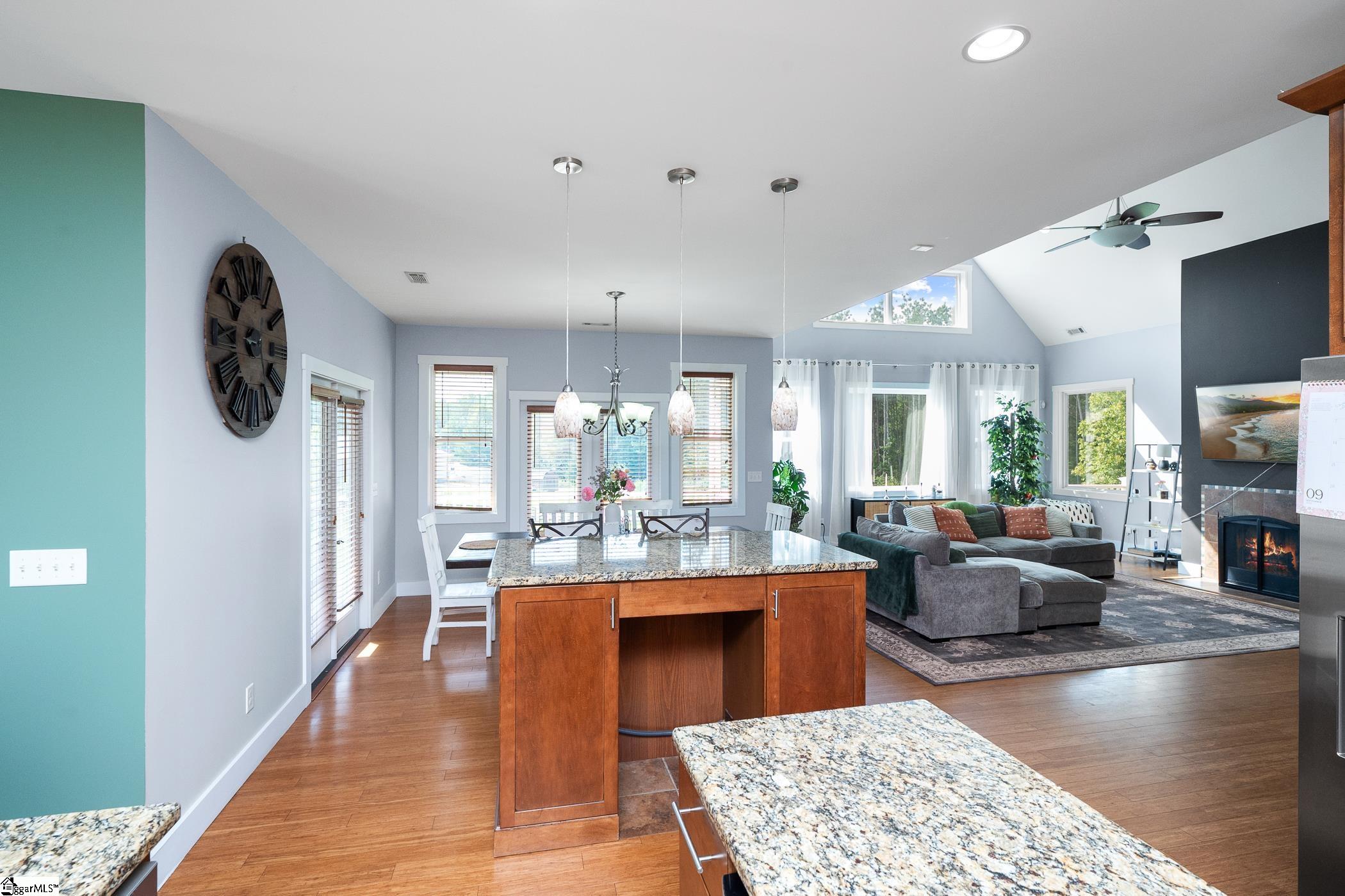 842 Dunklin Bridge Road Fountain Inn, SC 29644 - Photo 18 of 50