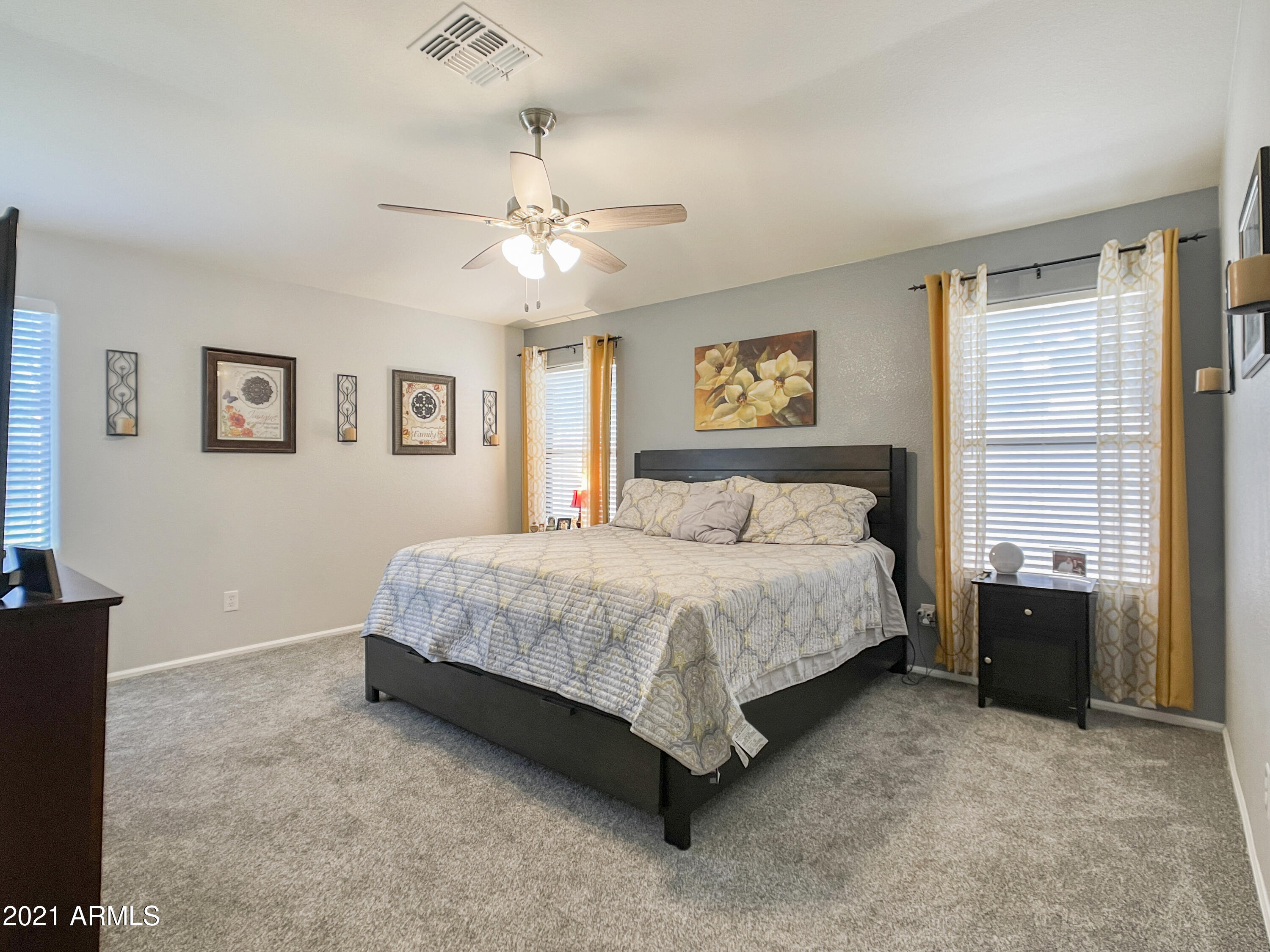 42558 Venture Road Maricopa, AZ 85138 - Photo 14 of 24 Primary Bedroom 1