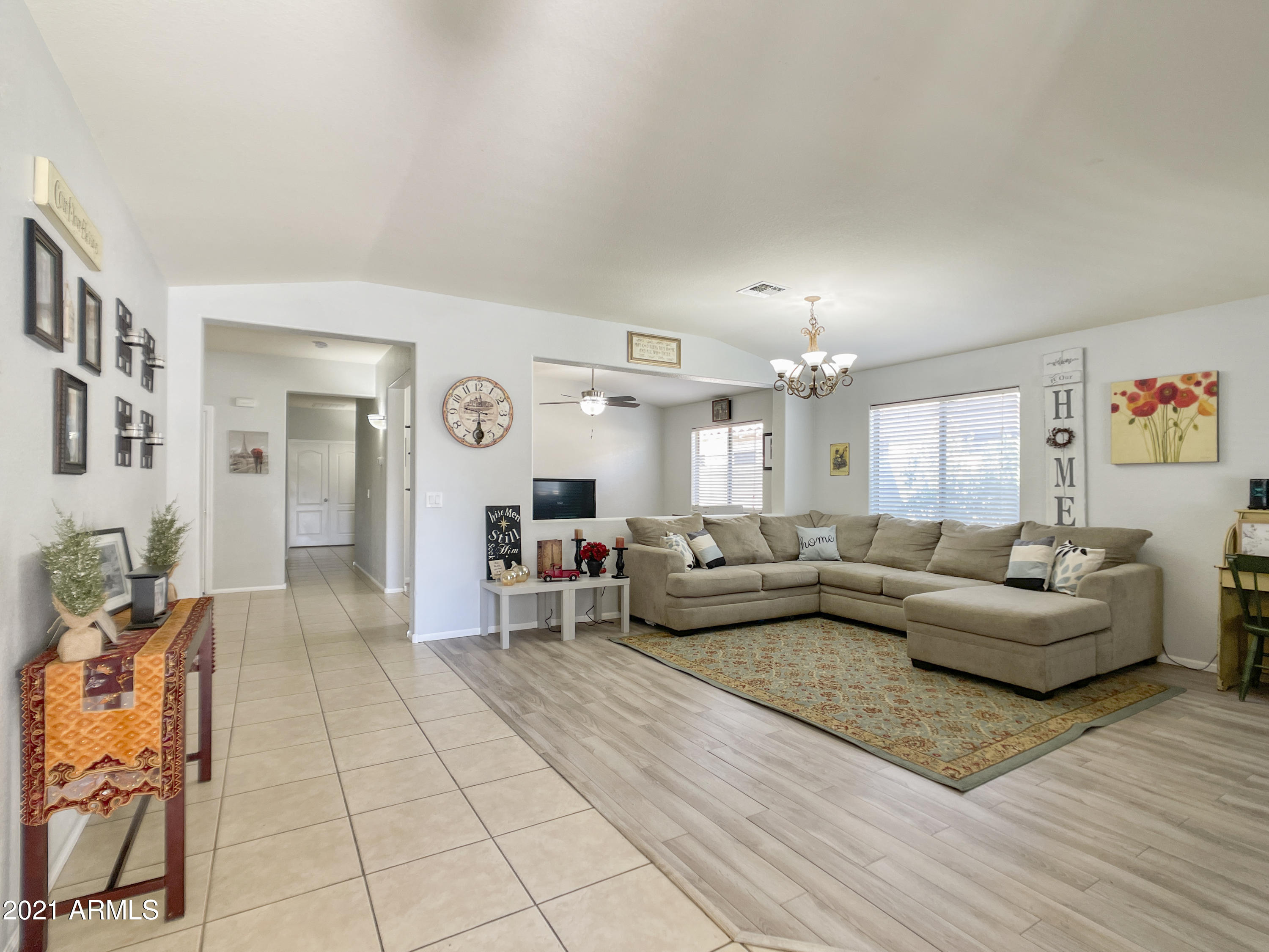 42558 Venture Road Maricopa, AZ 85138 - Photo 2 of 24 Front Living Room