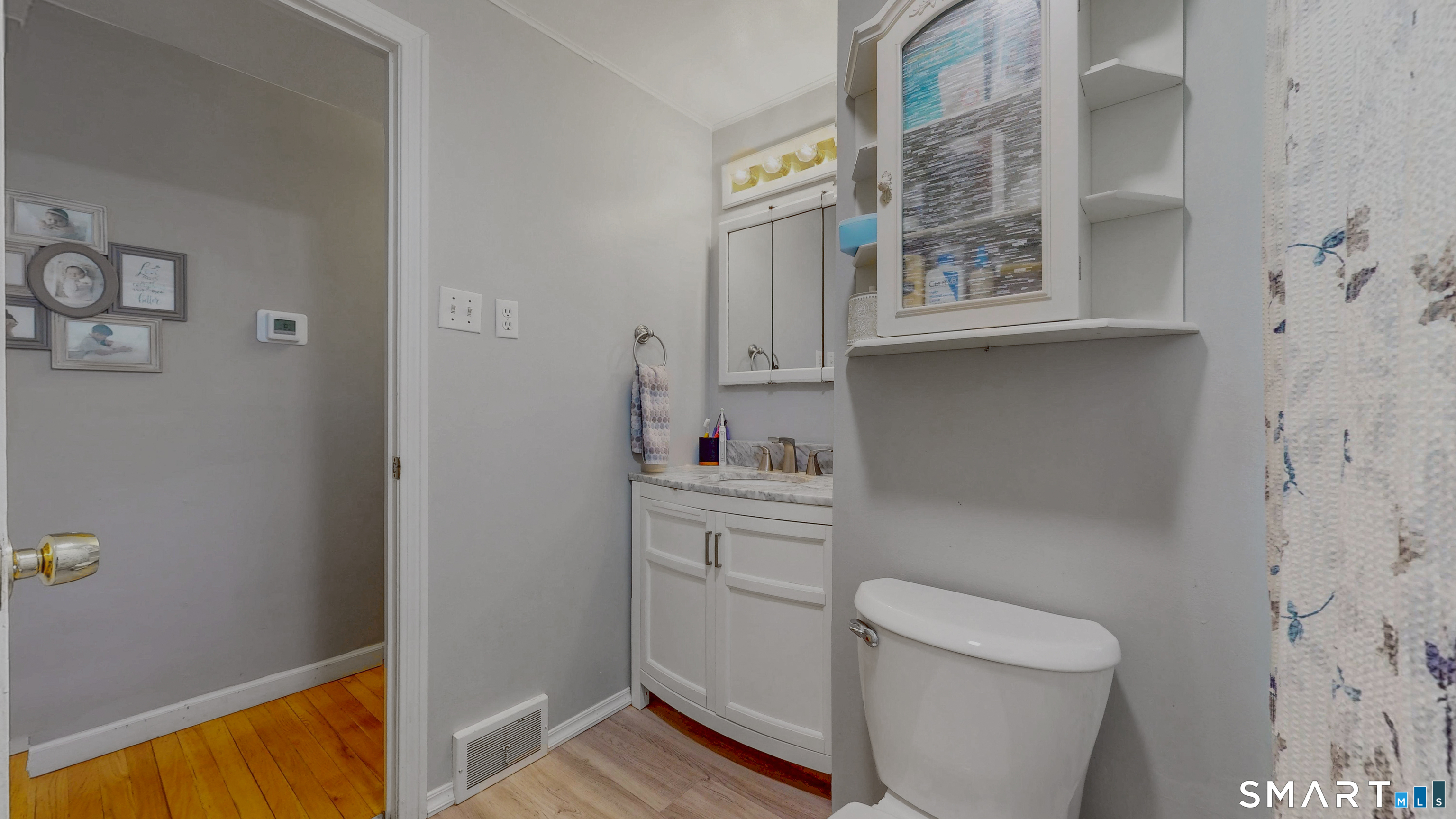 47 Hayes Road Simsbury, CT 06081 - Photo 19 of 31