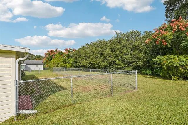 $204,000 | 10339 Southeast 179th Street, Summerfield, FL 34491