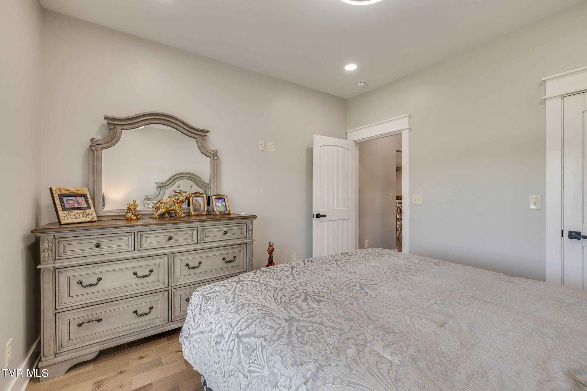 616 New Bethel Road Piney Flats, TN 37686 - Photo 22 of 54 024