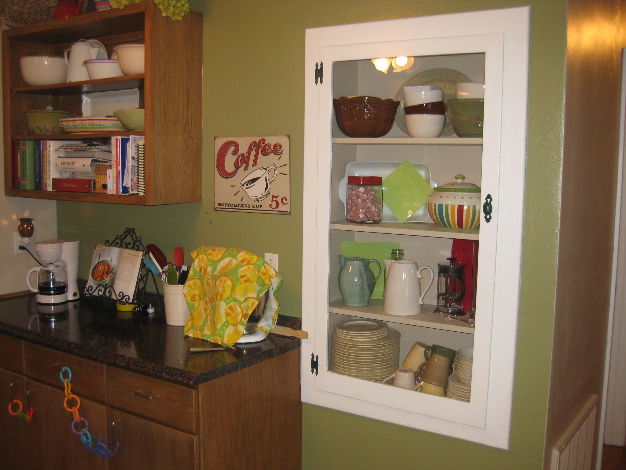 6527 Sherry Road Roanoke, VA 24019 - Photo 6 of 35 Built in China Cabinet