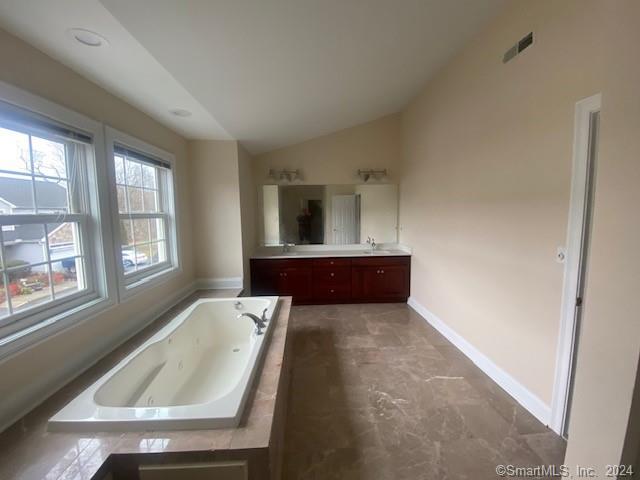 203 Lantern Court, Unit 203 Clinton, CT 06413 - Photo 6 of 6