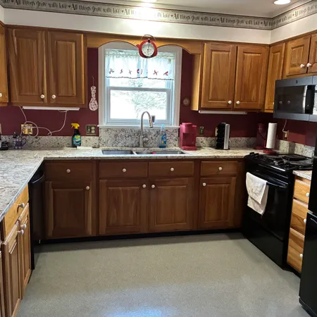 $600,000 | 537 Highway 244, Thetford, VT 05045