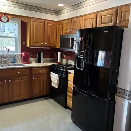 $600,000 | 537 Highway 244, Thetford, VT 05045