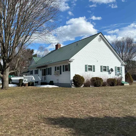 $600,000 | 537 Highway 244, Thetford, VT 05045