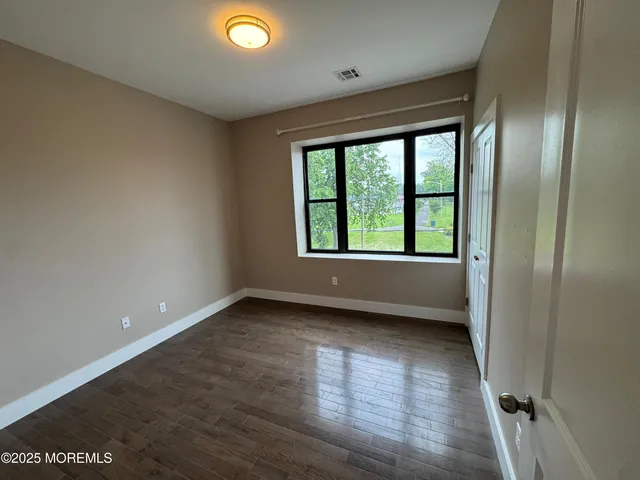 $1,875 | 273 16th Avenue, Unit 3F, Newark, NJ 07103