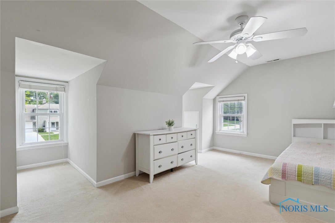 2829 Pembroke Road Toledo, OH 43606 - Photo 19 of 28 Bedroom