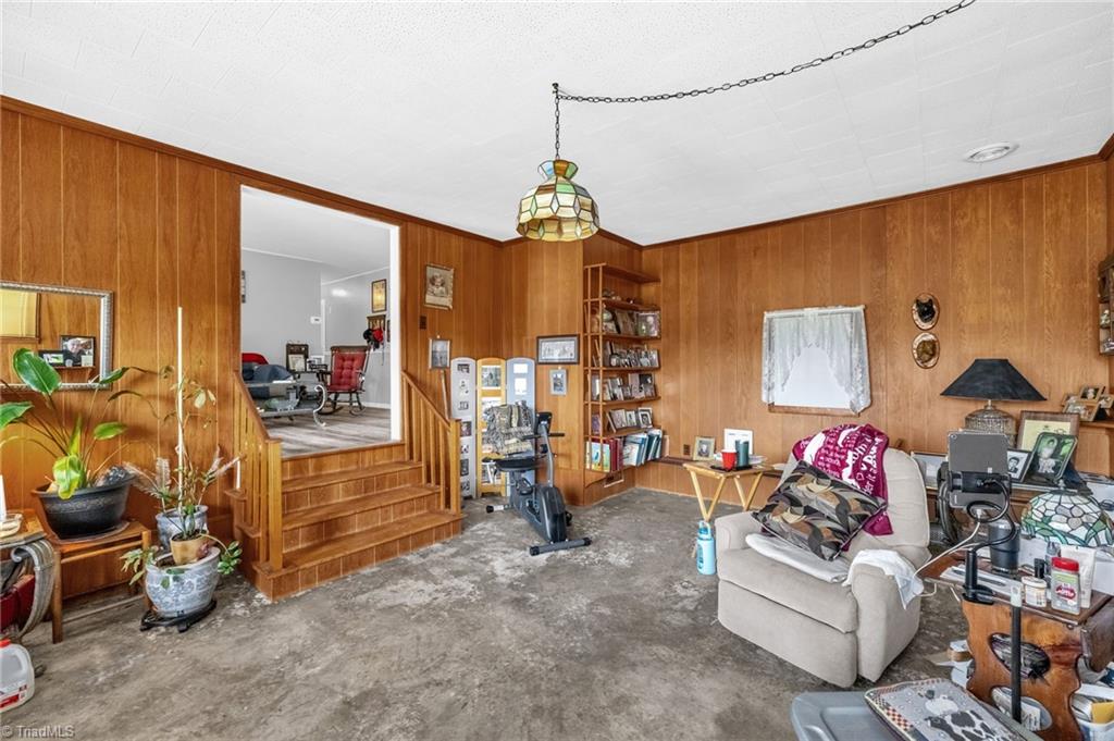 918 Hampton Street Eden, NC 27288 - Photo 11 of 38