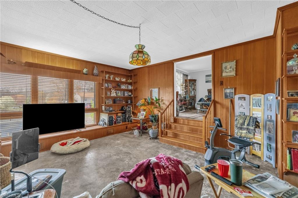 918 Hampton Street Eden, NC 27288 - Photo 12 of 38