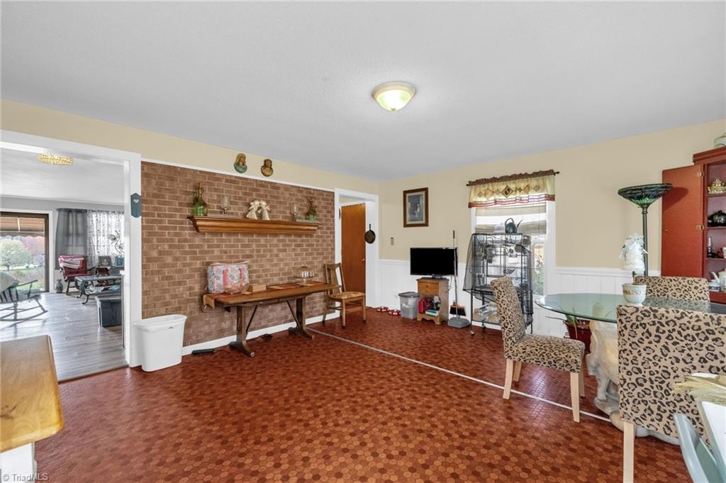 918 Hampton Street Eden, NC 27288 - Photo 15 of 38